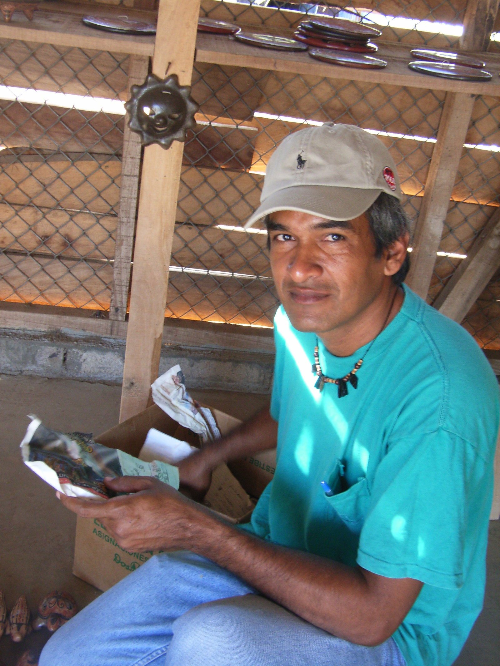 ENRIQUE CASTILLO